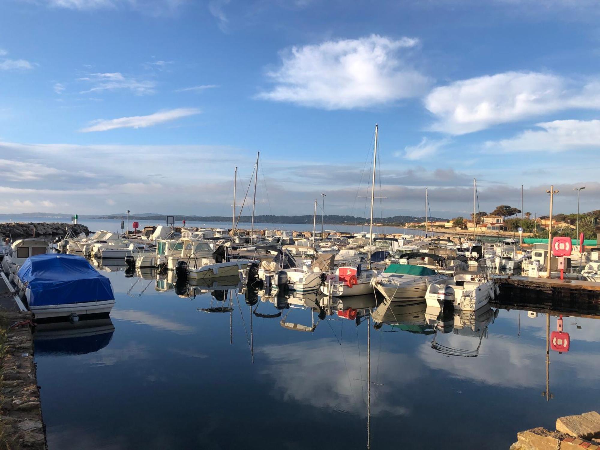Apartament Le Club Des Cigales Hyères Zewnętrze zdjęcie