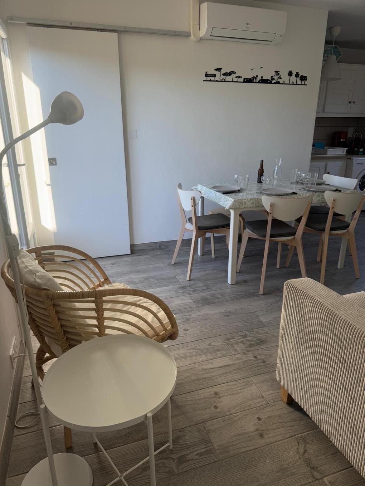 Apartament Le Club Des Cigales Hyères Zewnętrze zdjęcie