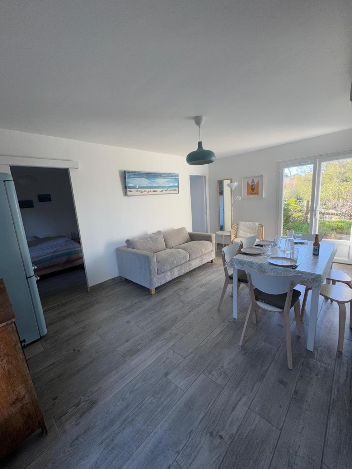 Apartament Le Club Des Cigales Hyères Zewnętrze zdjęcie