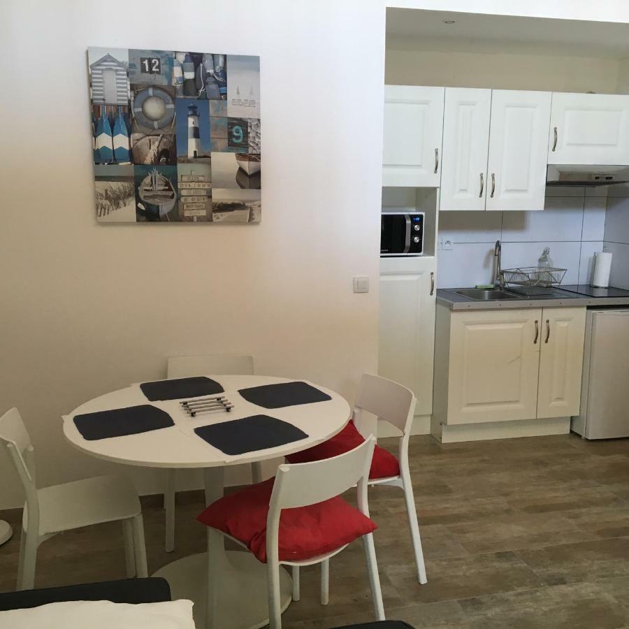 Apartament Le Club Des Cigales Hyères Zewnętrze zdjęcie
